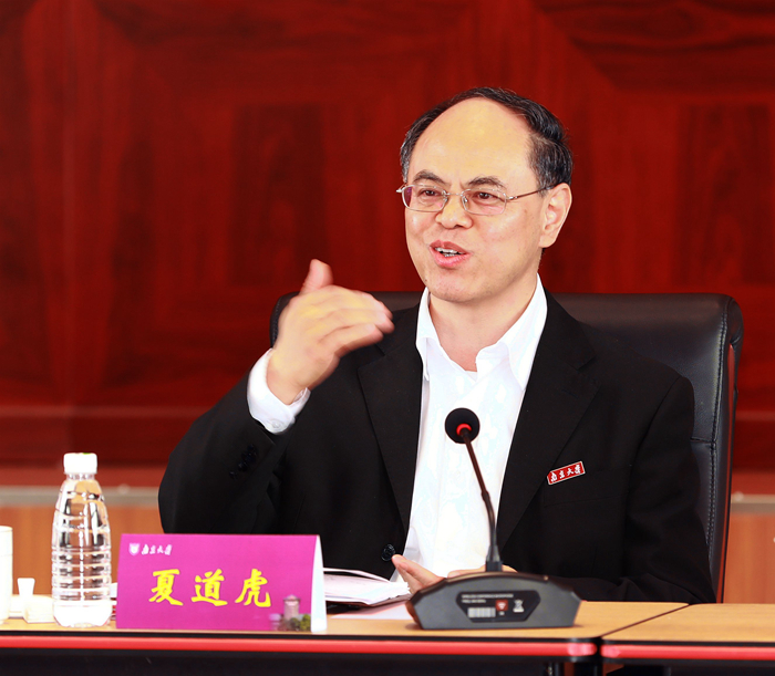 A62I4390.jpg A62I4390.jpg